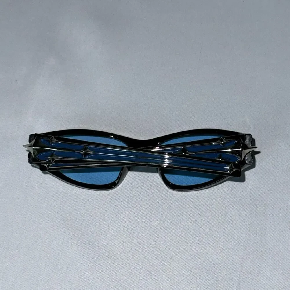 Retro Y2K-Inspired Wrap Around Blue Sunglasses - Unisex